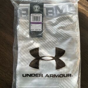 Under Armour Coldgear XXL White Compression Leggings NWT in original packaging.